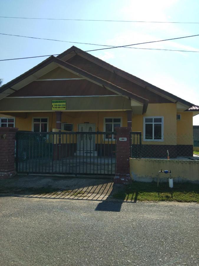 Davallia Homestay Dungun Zewnętrze zdjęcie